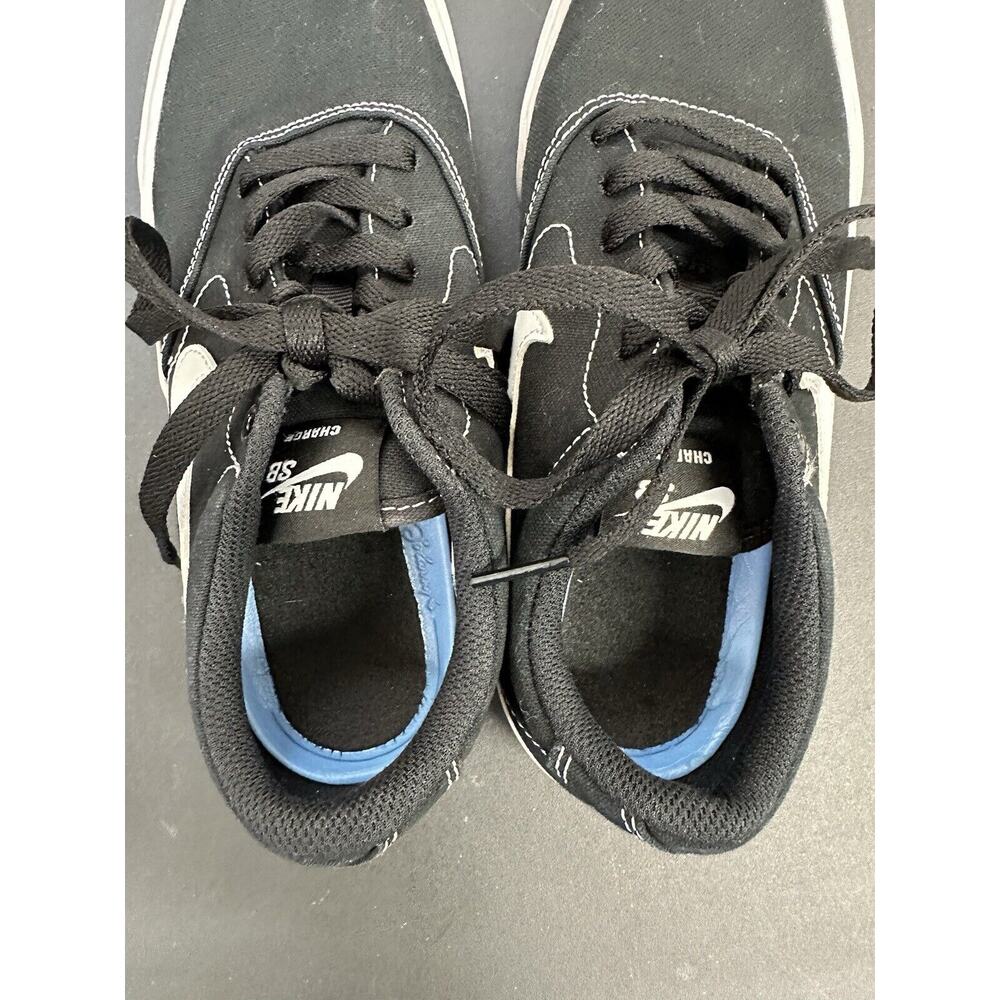 Nike Low Top Size 6Y SB Charge Canvas Contrast Stitching Black White Tennis Shoe - Picture 6 of 6